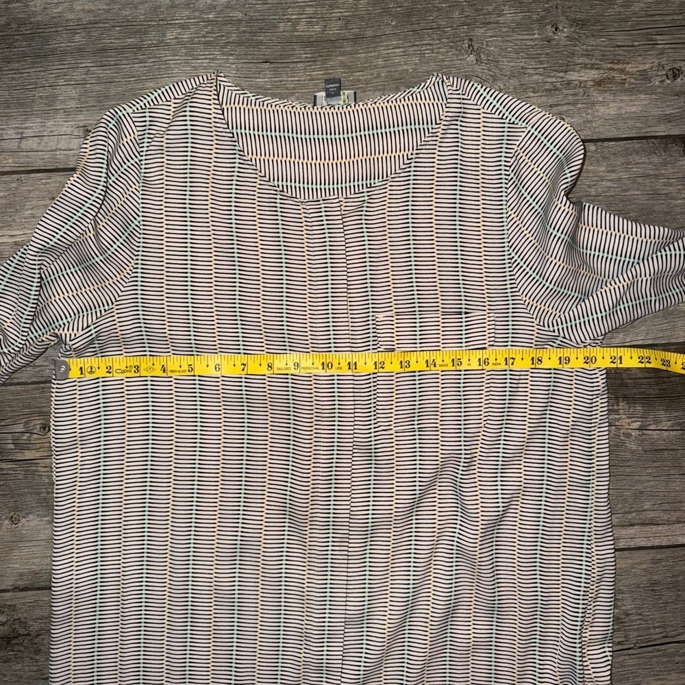 Lilla P Long Sleeve Button Up Shirt Top Stripe Print Women Size L - Picture 8 of 8